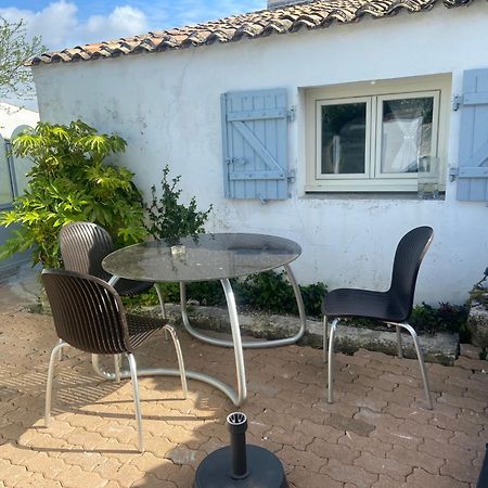 Petit Appartement Saint-Xandre Exterior foto